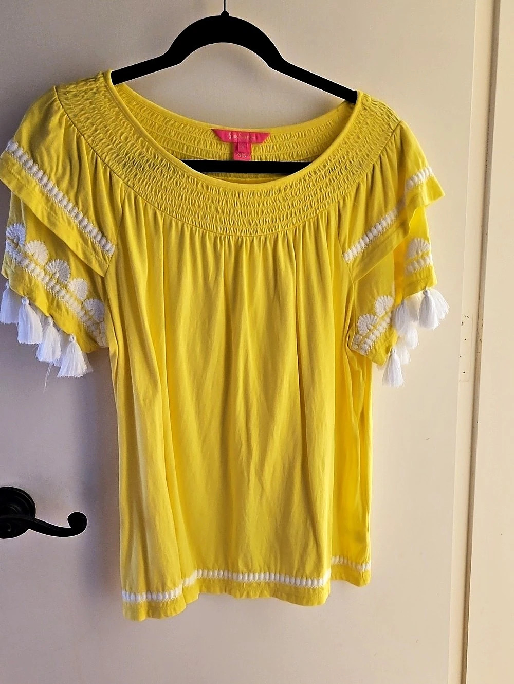 Lilly Pulitzer Yellow Embroidered Tassel Blouse Like New